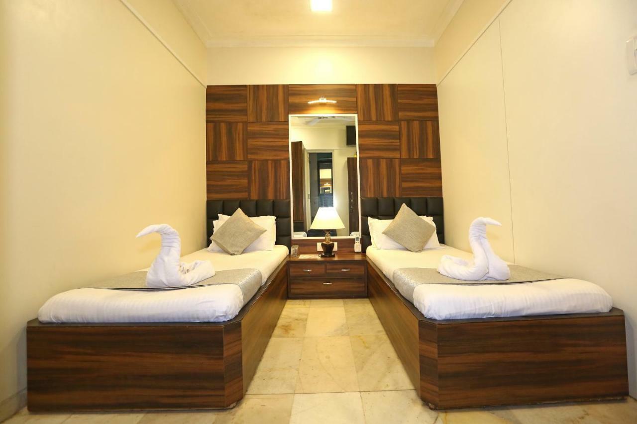 Gulf Otel Mumbai Dış mekan fotoğraf