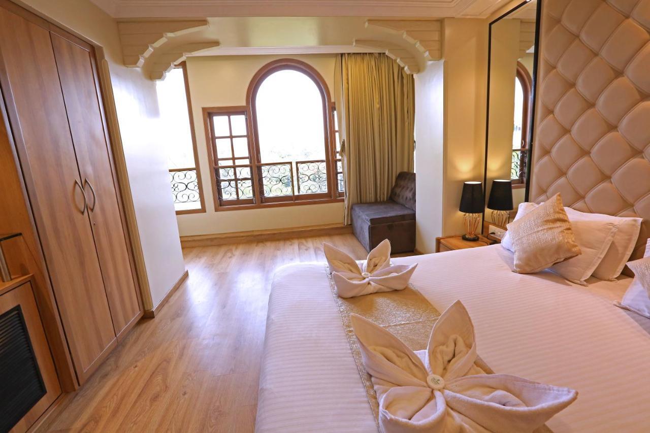 Gulf Otel Mumbai Dış mekan fotoğraf